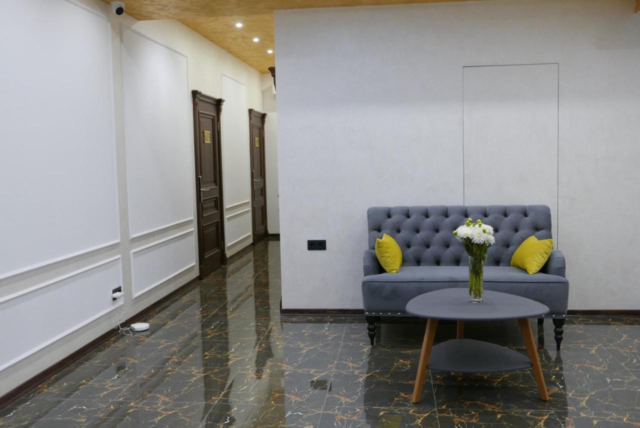 Arch Apart Hotel เยเรวาน ภายนอก รูปภาพ
