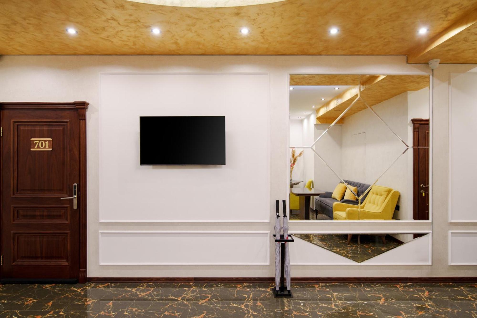 Arch Apart Hotel เยเรวาน ภายนอก รูปภาพ